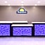 Days Inn & Suites by Wyndham Tomball/Houston NW