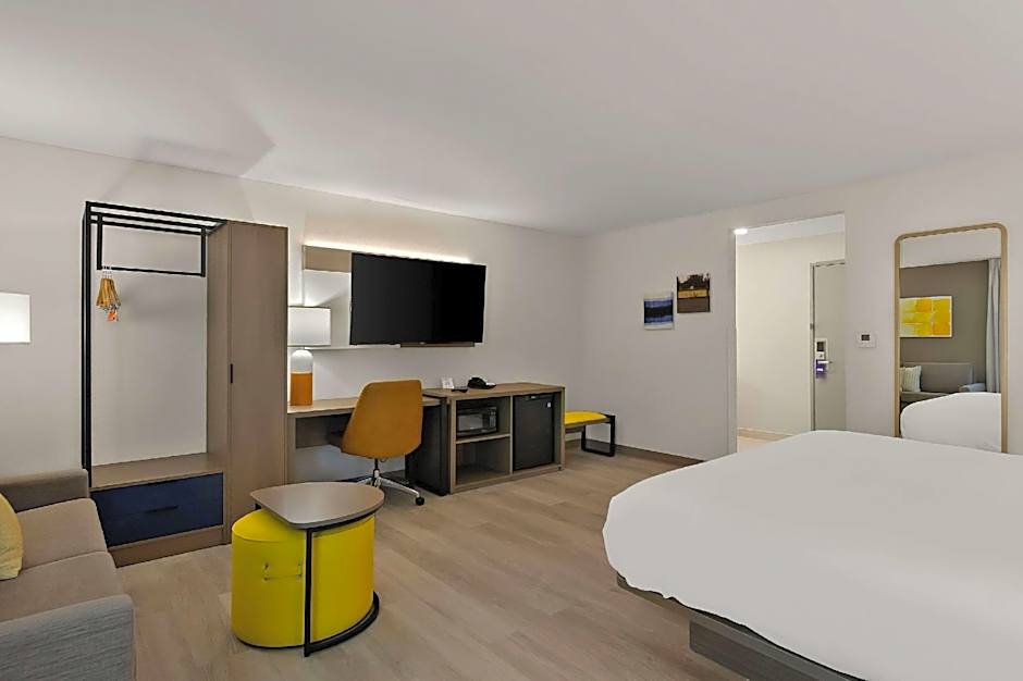Photo 1 of 1 of 1 King Bed Suite