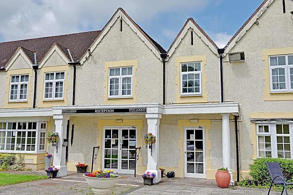 The Gables Hotel, Birmingham Airport
