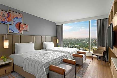Sky Suite, Club lounge access, 2 Bedroom Suite, Bedroom 1: 1 King, Bedroom 2: 2 Twin