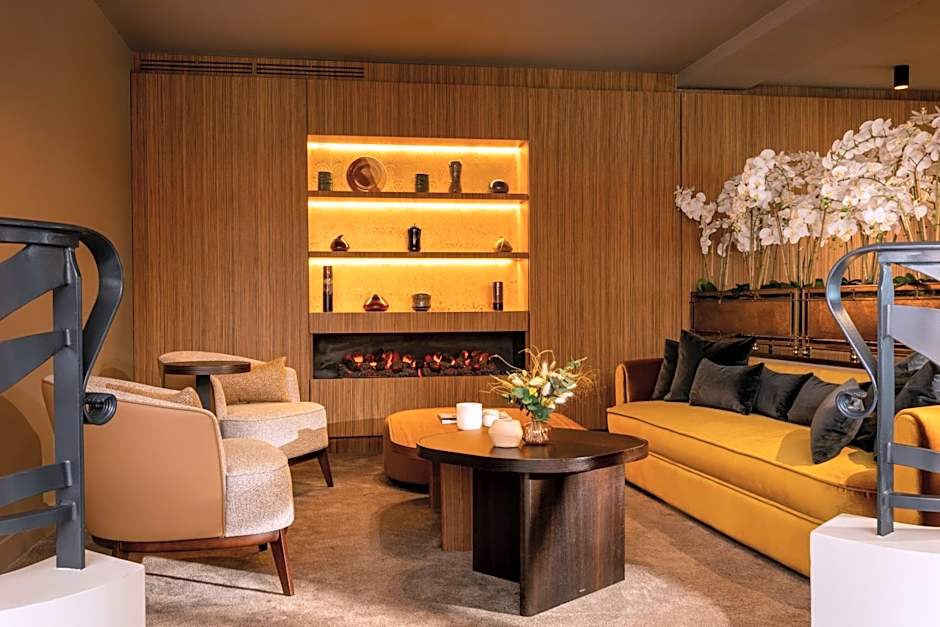 Le Tsuba Hotel