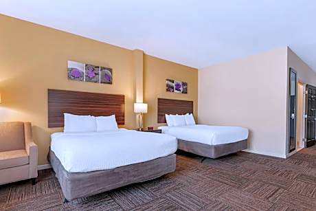 Queen Room with Two Queen Beds - Accessible/Non-Smoking