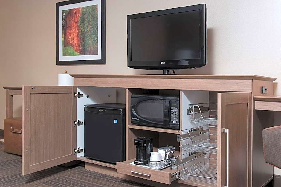 Hampton Inn By Hilton Columbus/Taylorsville/Edinburgh