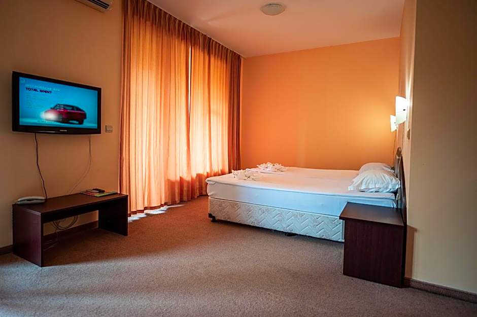 Hotel Paradise Green Park