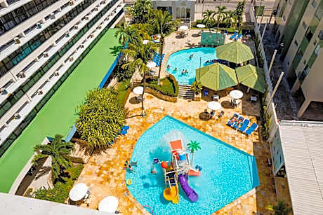 El Aram Beach & Convention