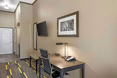 Accessible King Bed