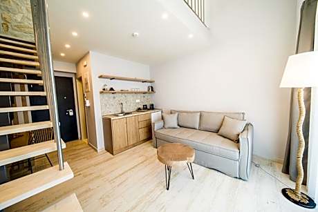 Deluxe Suite with Sea View