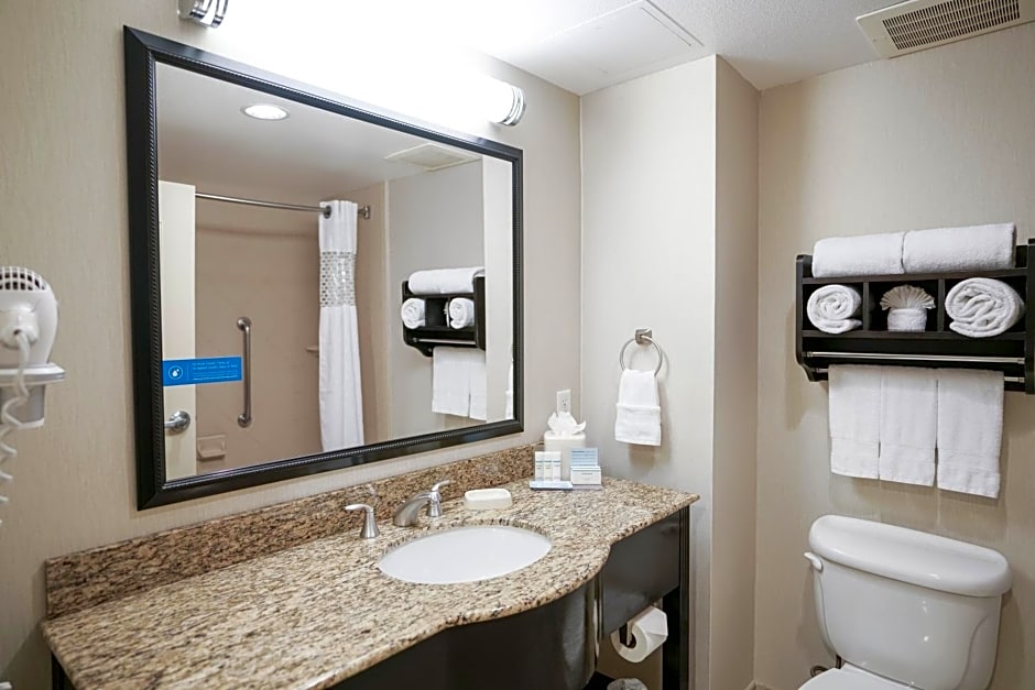 Hampton Inn & Suites Las Vegas Airport