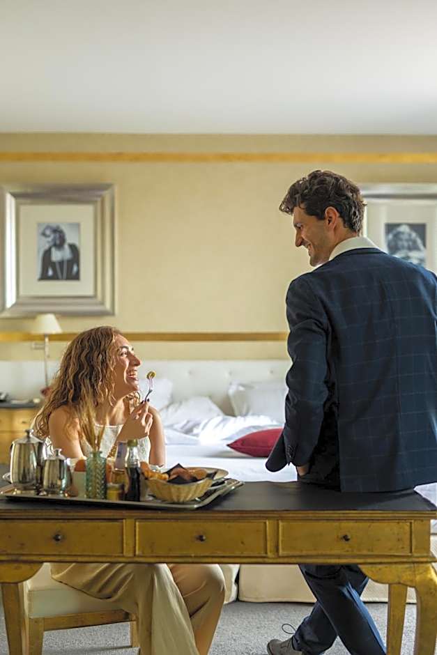 Hotel Renoir