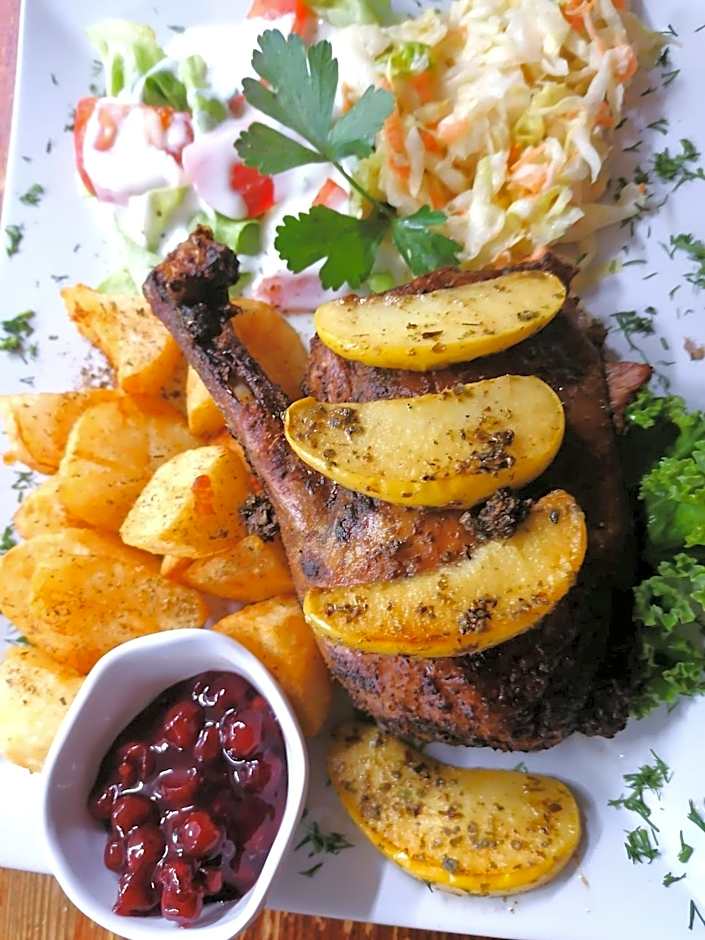 Kompleks Noclegowy Warka