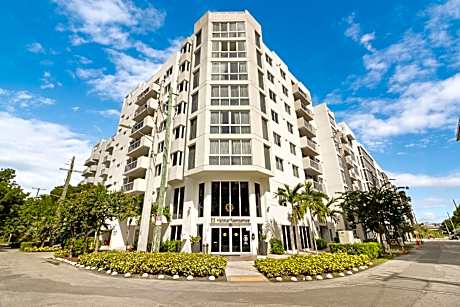 Roami at Habitat Brickell