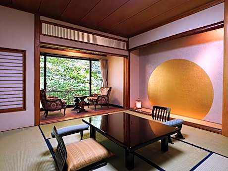 Twin Room with Bathroom