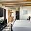 Casa Marina Key West, Curio Collection by Hilton