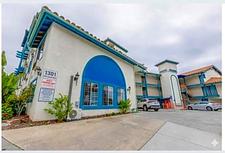 Hotel Avenida - San Clemente
