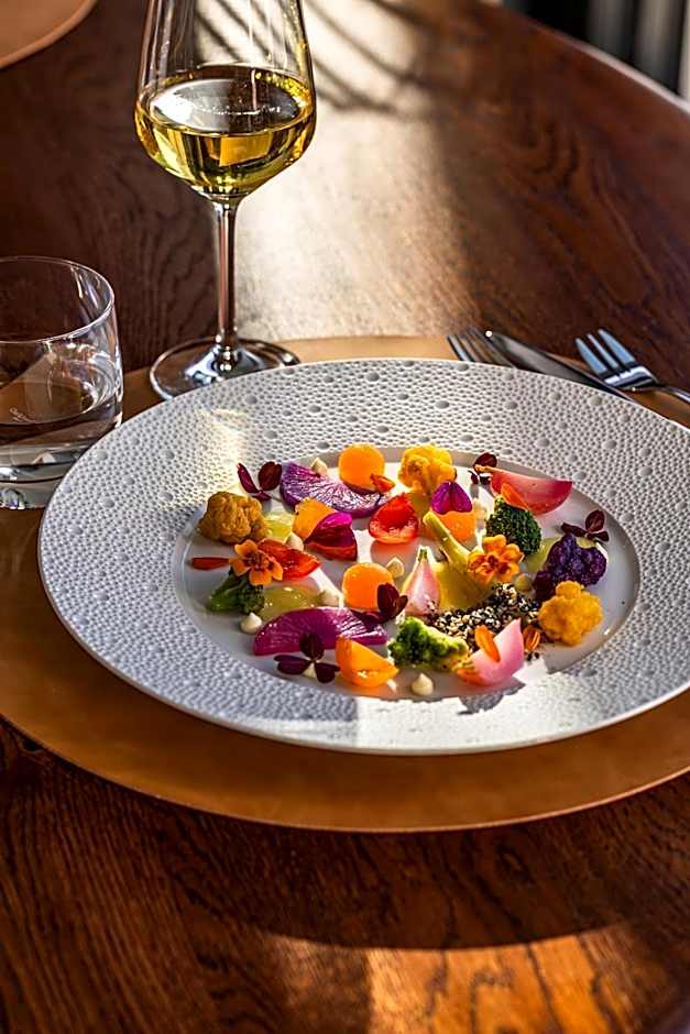 Les Vagues Hotel & Spa