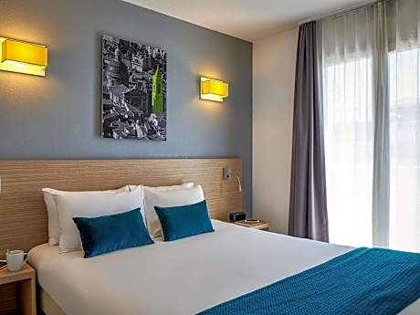 Superior Apartment with Balcony (4 Adults)