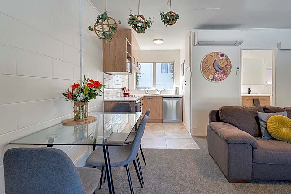 Archway Motels & Chalets