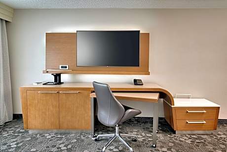 Room, 1 King Bed with Sofa bed (Mobility Accessible, Tub) (1 King Bed and 1 Double Sofa Bed)