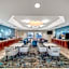 La Quinta Inn & Suites by Wyndham Panama City Beach