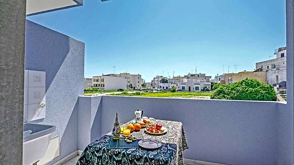 Near The Beach And The Center Of Otranto - Apartment Eleonora 5 Places