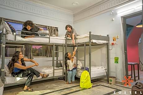 Bed in 8-Bed Mixed Dormitory Room