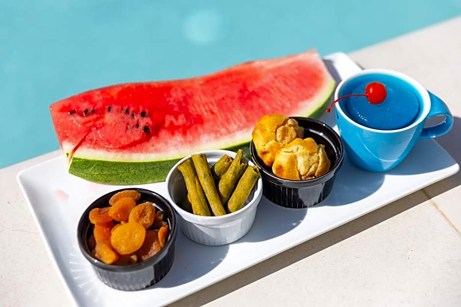 Trefon Hotel Apartments and Family Suites
