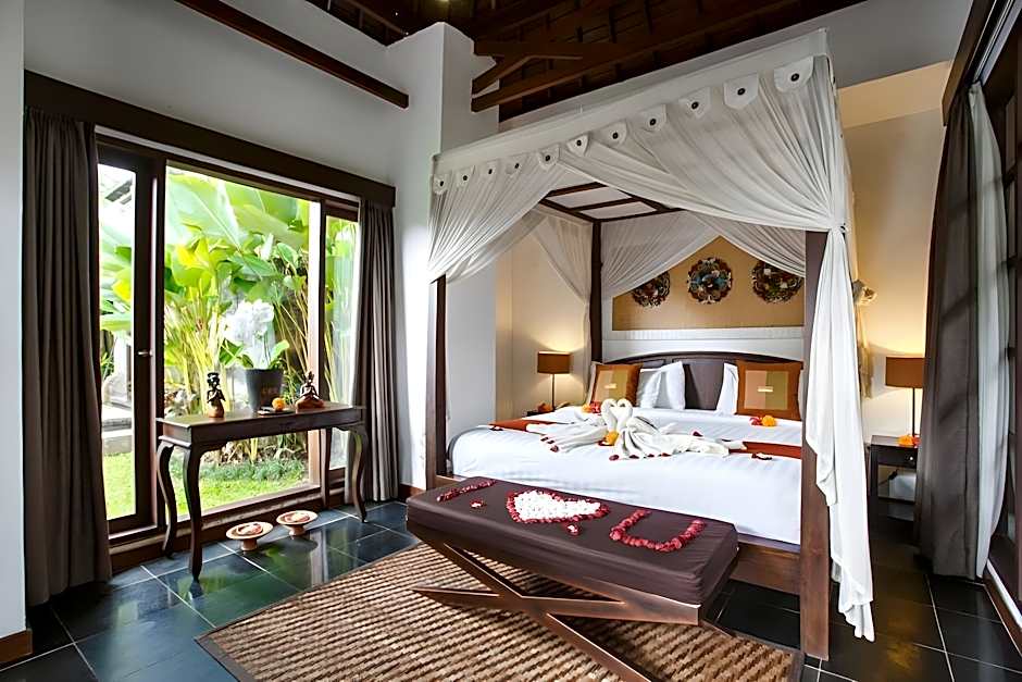 Ubud Raya Villa