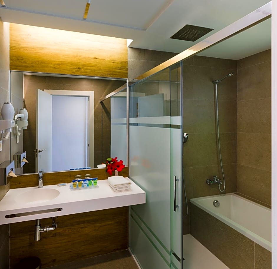 Playalinda Aquapark & Spa Hotel