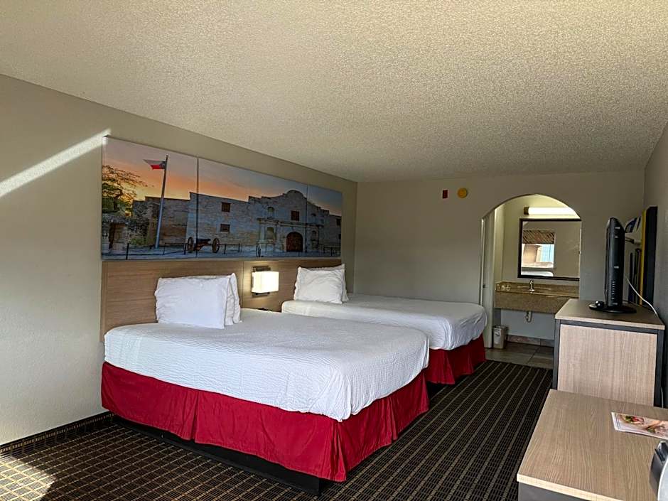 Days Inn by Wyndham San Antonio Interstate Hwy 35 North