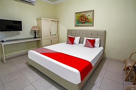 OYO 90968 Graha Family Guest House