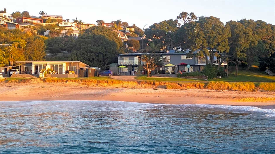 Driftwood Lodge Beachfront, Cable Bay Stays, Cable Bay, Northland
