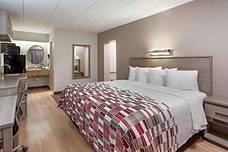 Red Roof Inn - Philadelphia Trevose