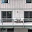 Canandaigua Lake Retreat with view and private beach access, foliage, hike, and Ski