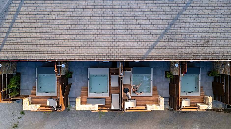 Sylvia Camping & Luxury Suites