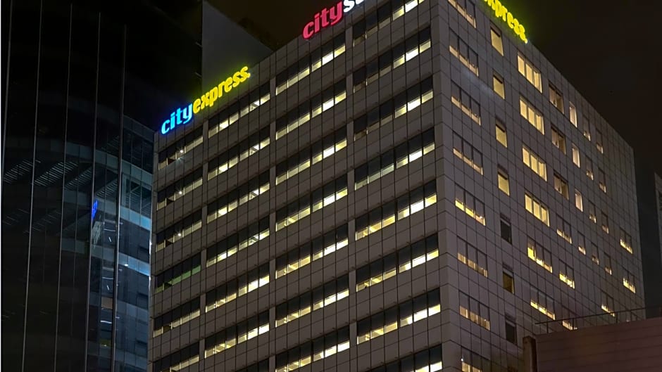 City Express Plus by Marriott Ciudad de México Santa Fe