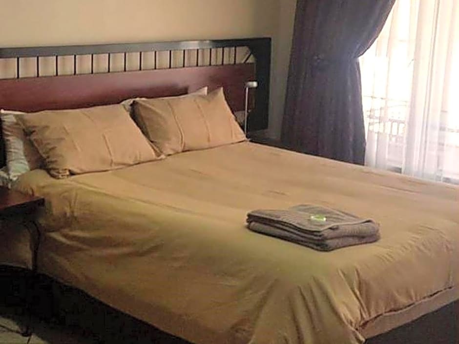 Country Blue Luxury Guest House