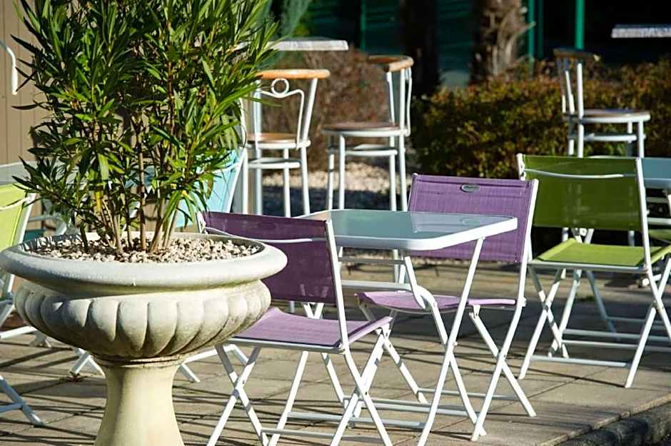 Fasthotel Pau - Lescar