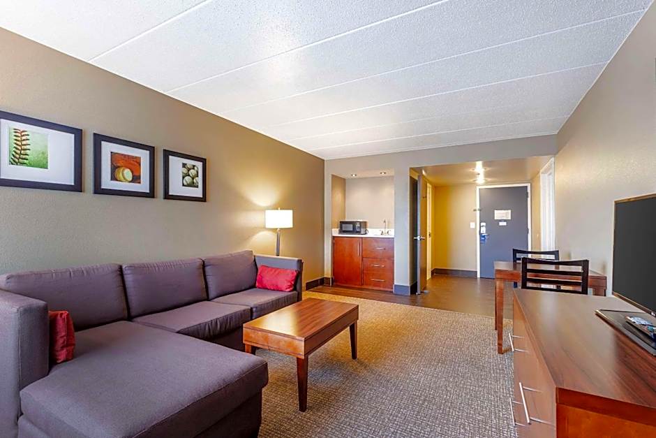 Comfort Inn & Suites Aberdeen
