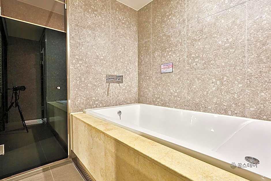 Gracias Hotel Gimhae