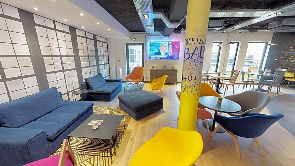 Campanile Fontainebleau