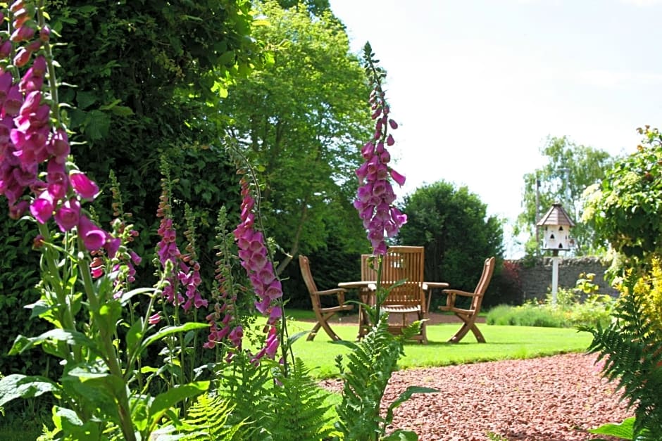 The Old Parsonage Country House