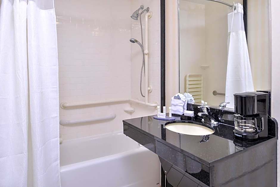 Fairfield Inn and Suites by Marriott Birmingham Pelham/I-65