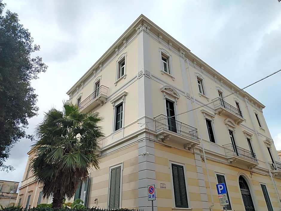 Palazzo Castellano