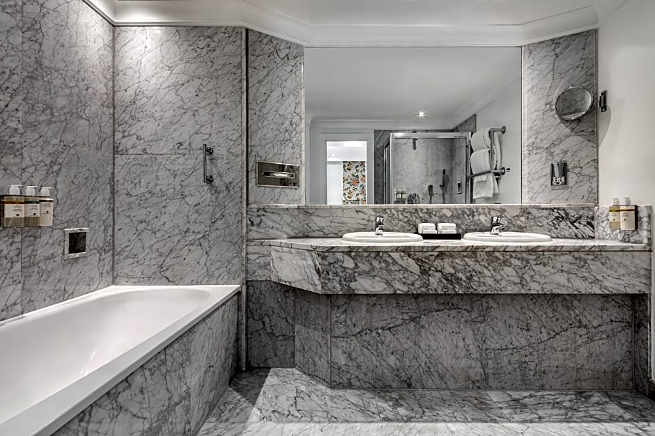 Radisson Blu Hotel, London Euston Square