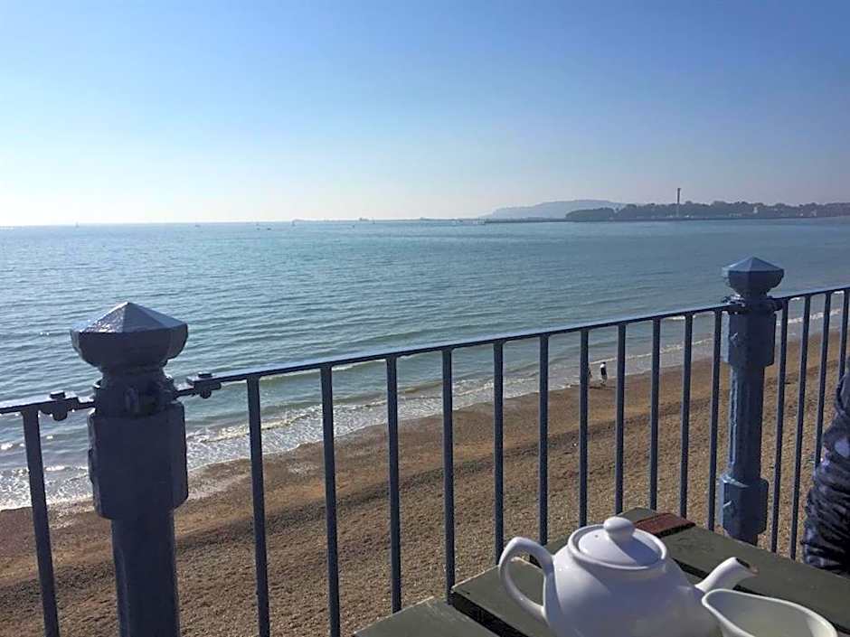 Oaklands Guest House