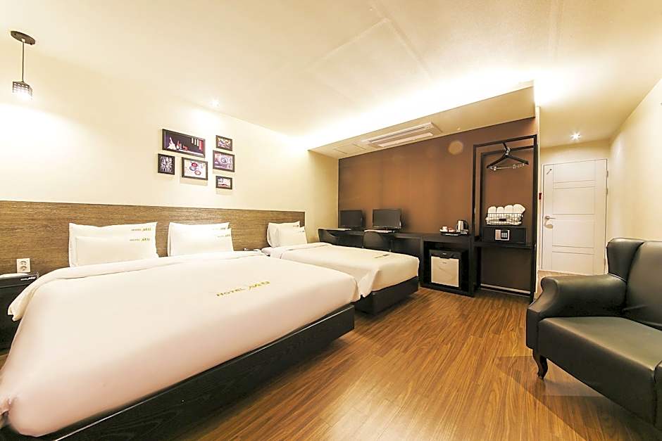 Mu Hotel