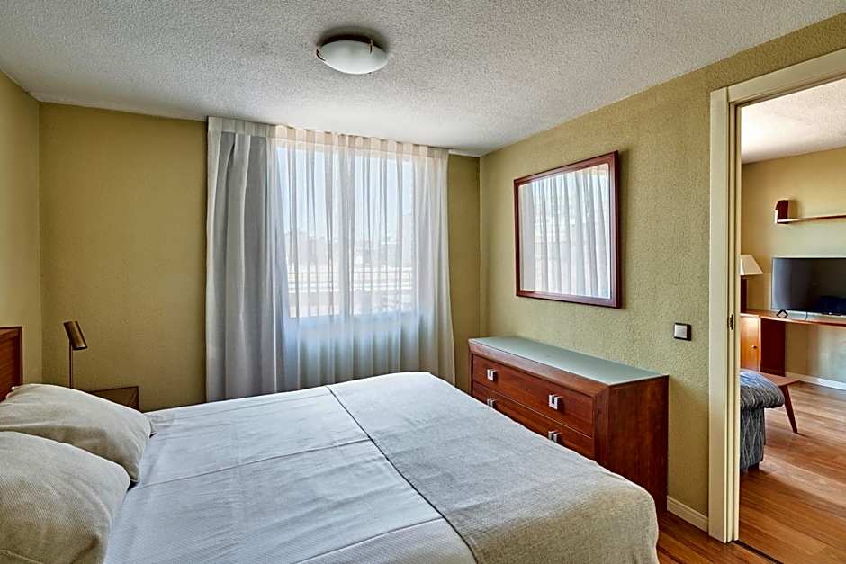 Apartamentos Juan Bravo