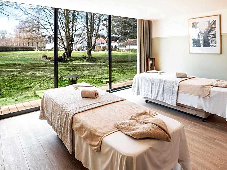 Mercure Parc Du Coudray Demeure De Campagne