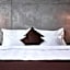 One Luxury Suites