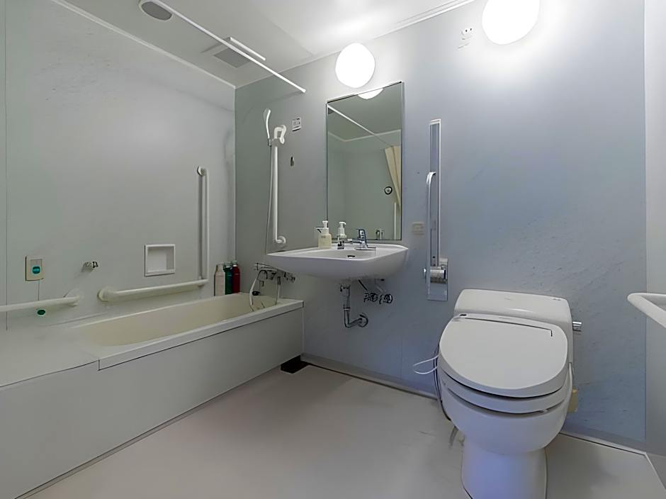 Quintessa Hotel Kokura Comic & Books